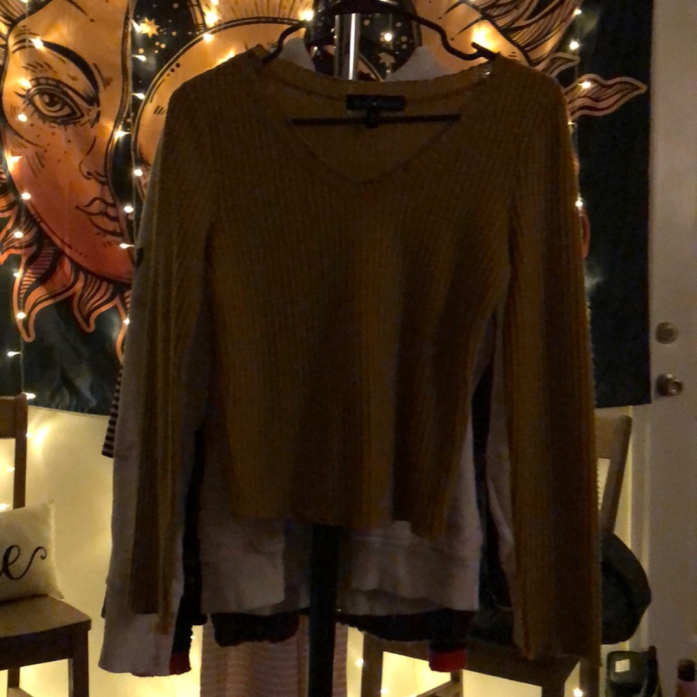 Mustard waffle texture long sleeve crop